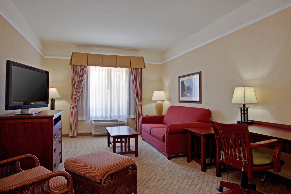 Holiday Inn Express Hotel & Suites San Dimas By Ihg Exterior foto