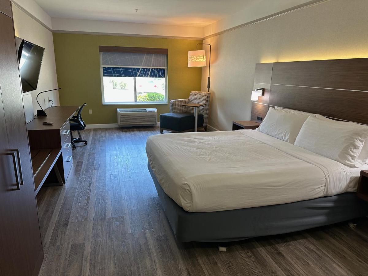 Holiday Inn Express Hotel & Suites San Dimas By Ihg Exterior foto