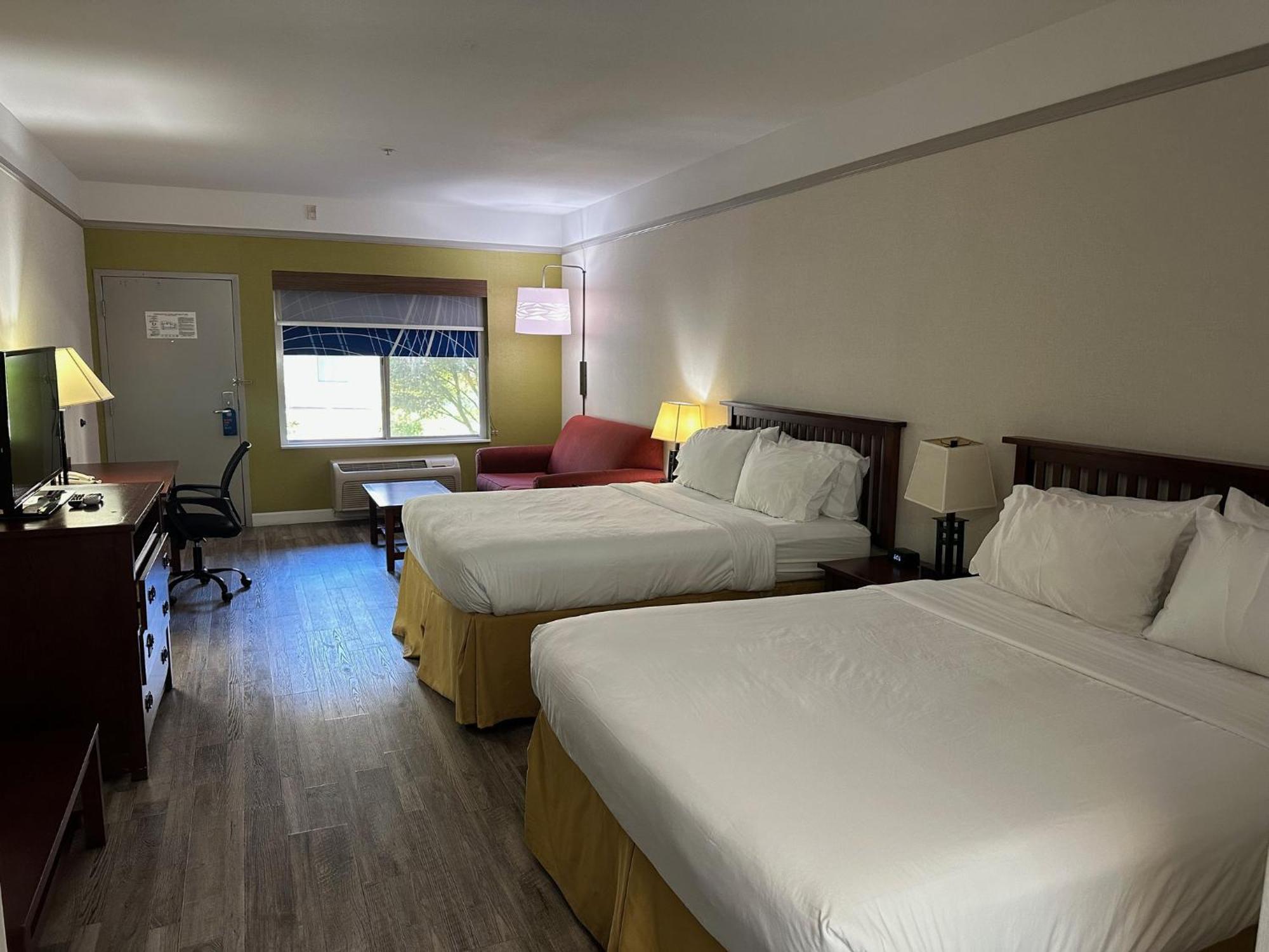 Holiday Inn Express Hotel & Suites San Dimas By Ihg Exterior foto